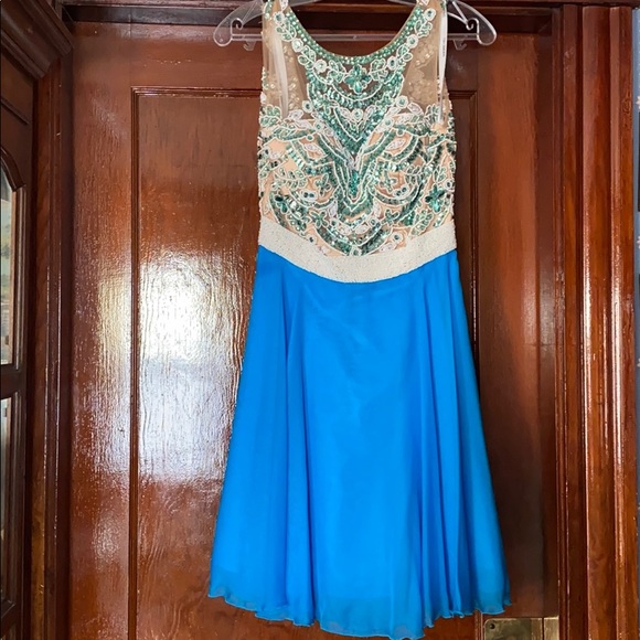 Sherri Hill Semi Dress - www.threedaughtersproperties.com